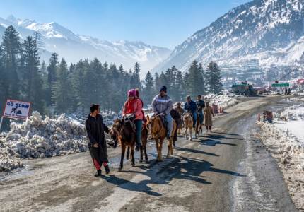 Kashmir Taxi Rental